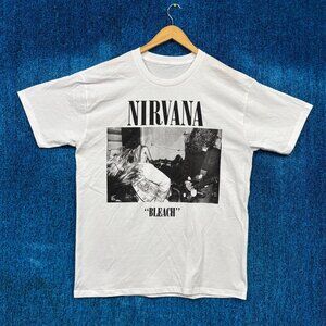 Nirvana “Bleach” Album Graphic T-Shirt Size Large